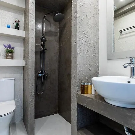 W Helios Private Pool Halkidiki Villa *